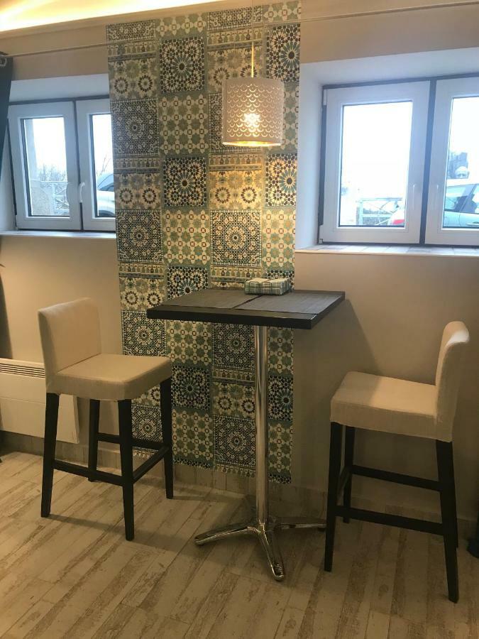 Aradi Apartman Печ Экстерьер фото